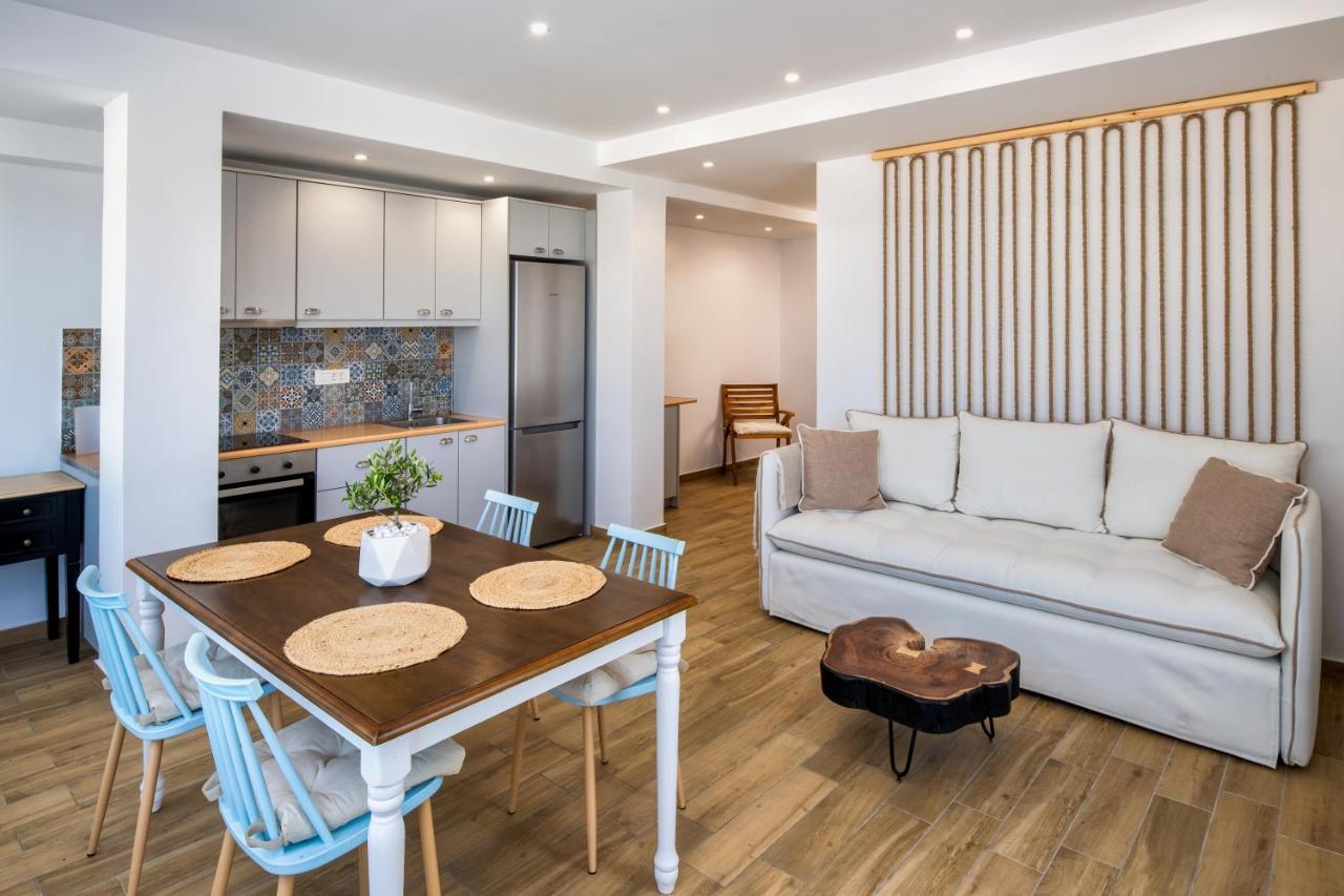 Peaceful Seafront Retreat In Santorini -Sonus Mare Beach Houses Vourvoúlos Eksteriør billede
