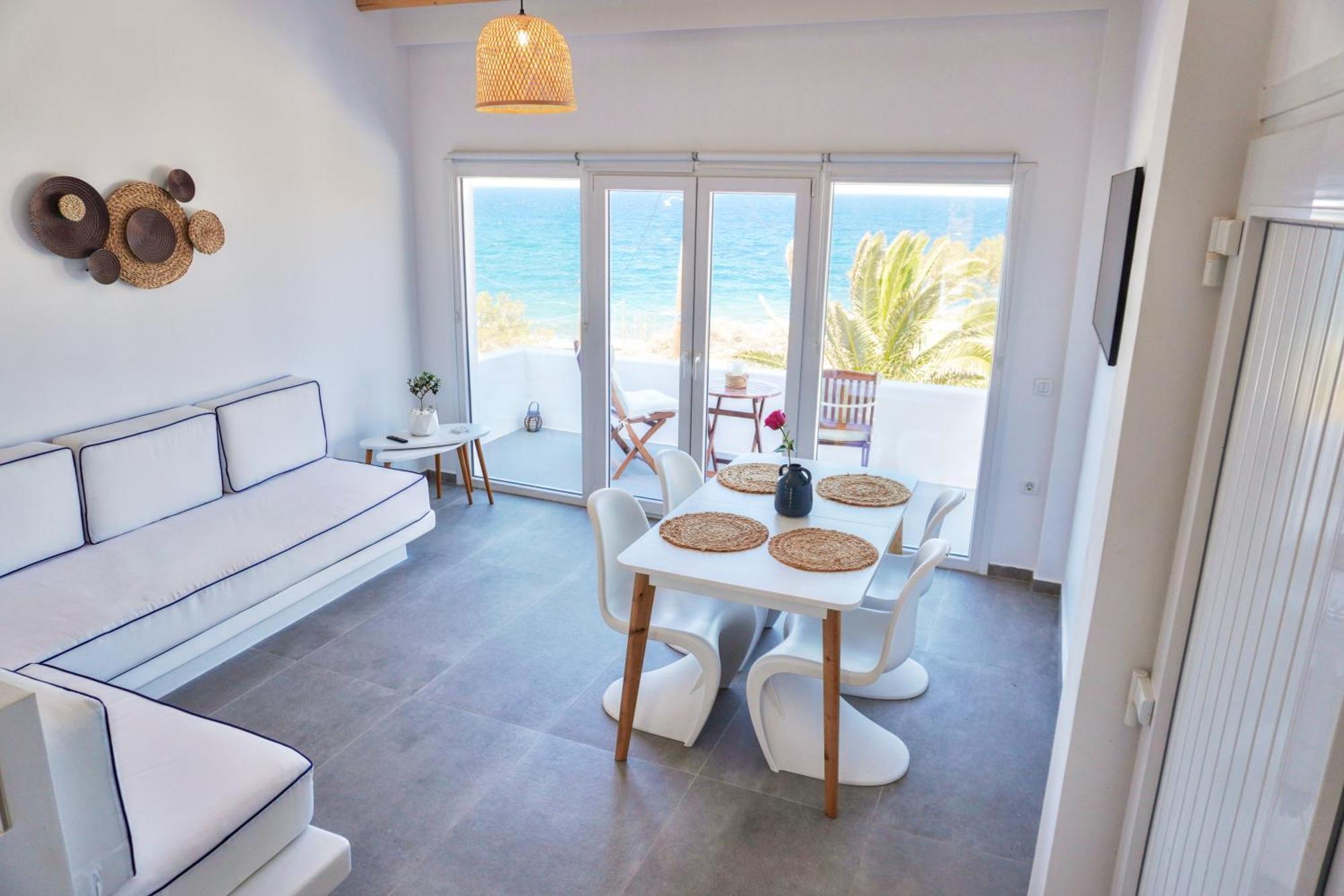 Peaceful Seafront Retreat In Santorini -Sonus Mare Beach Houses Vourvoúlos Eksteriør billede